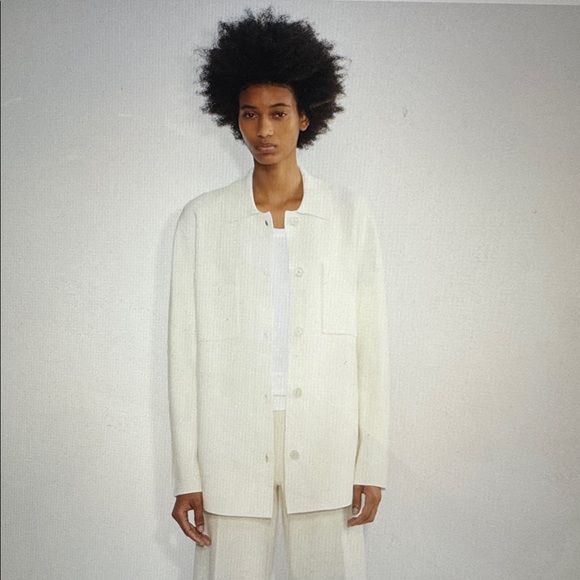 Woman’s The Group By Babaton/Aritzia Cream Blazer Size XS - Picture 11 of 11